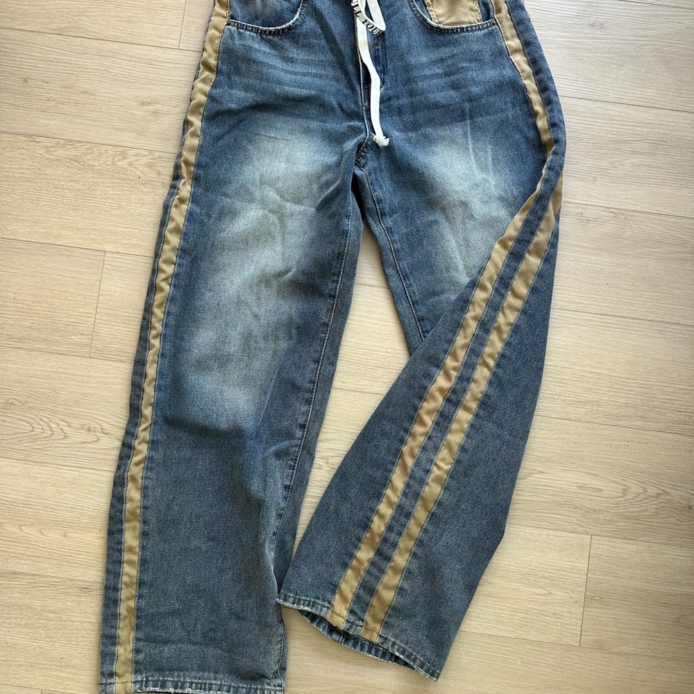 SHEIN Washed Blue Wide-Leg Jeans with Tan Side Stripes
